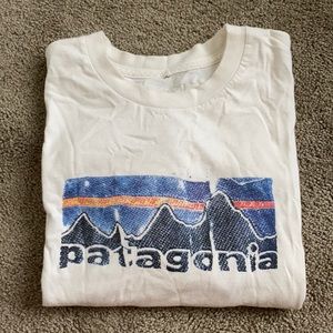 Men’s L Patagonia Tee